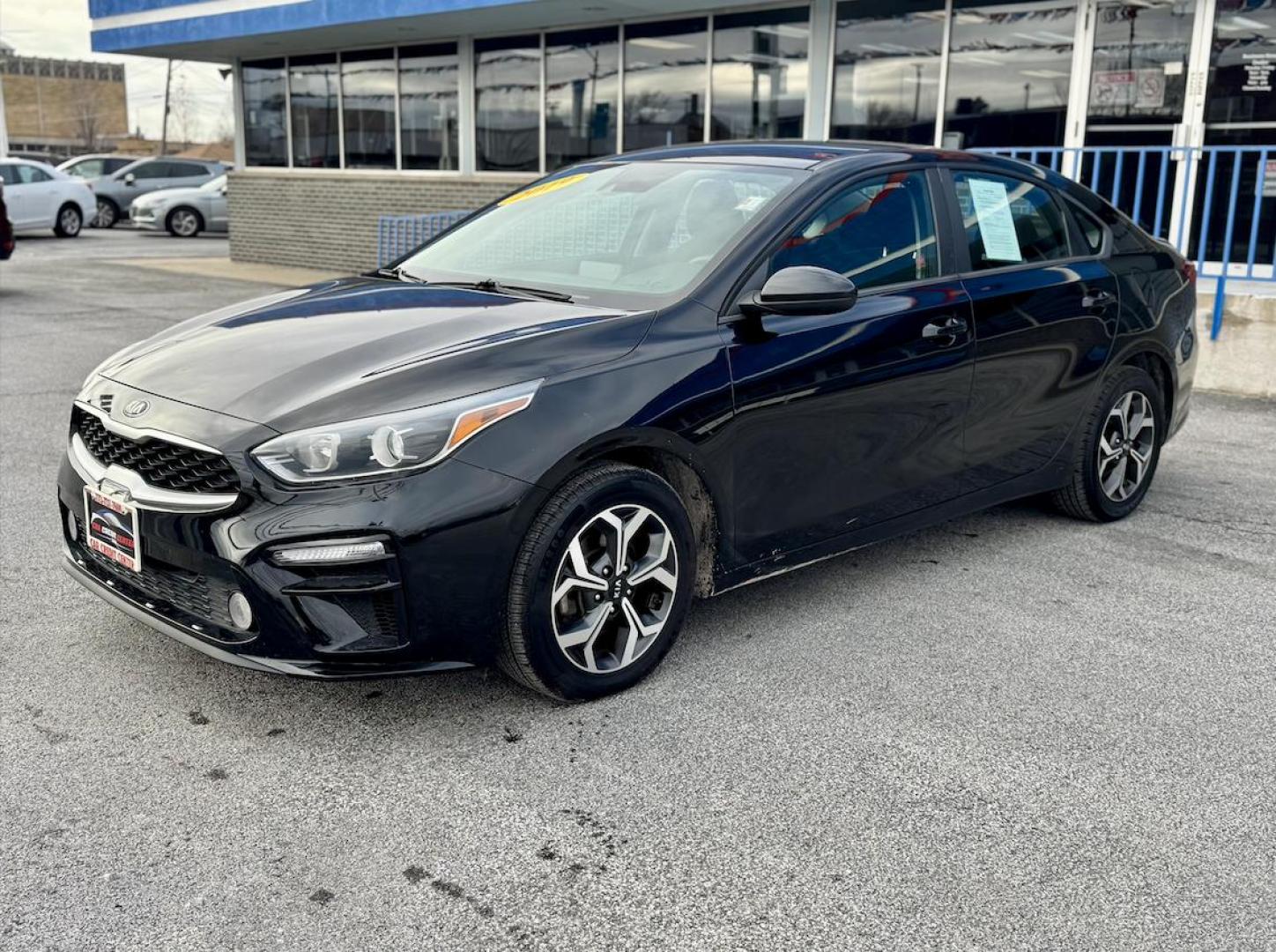 2019 BLACK Kia Forte LX 6A (3KPF24AD1KE) with an 2.0L L4 DOHC 16V engine, 6A transmission, located at 7600 S Western Ave., Chicago, IL, 60620, (773) 918-3980, 0.000000, 0.000000 - Photo#2