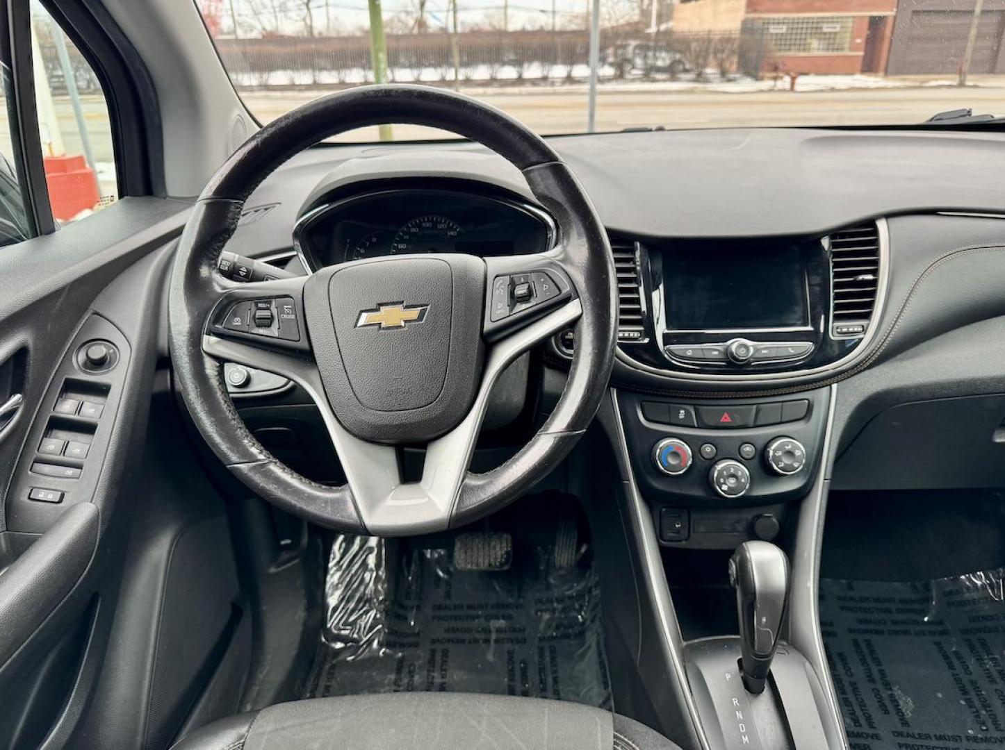 2019 BLACK Chevrolet Trax LT FWD (3GNCJLSB4KL) with an 1.4L L4 DOHC 16V engine, 6A transmission, located at 7600 S Western Ave., Chicago, IL, 60620, (773) 918-3980, 0.000000, 0.000000 - Photo#6