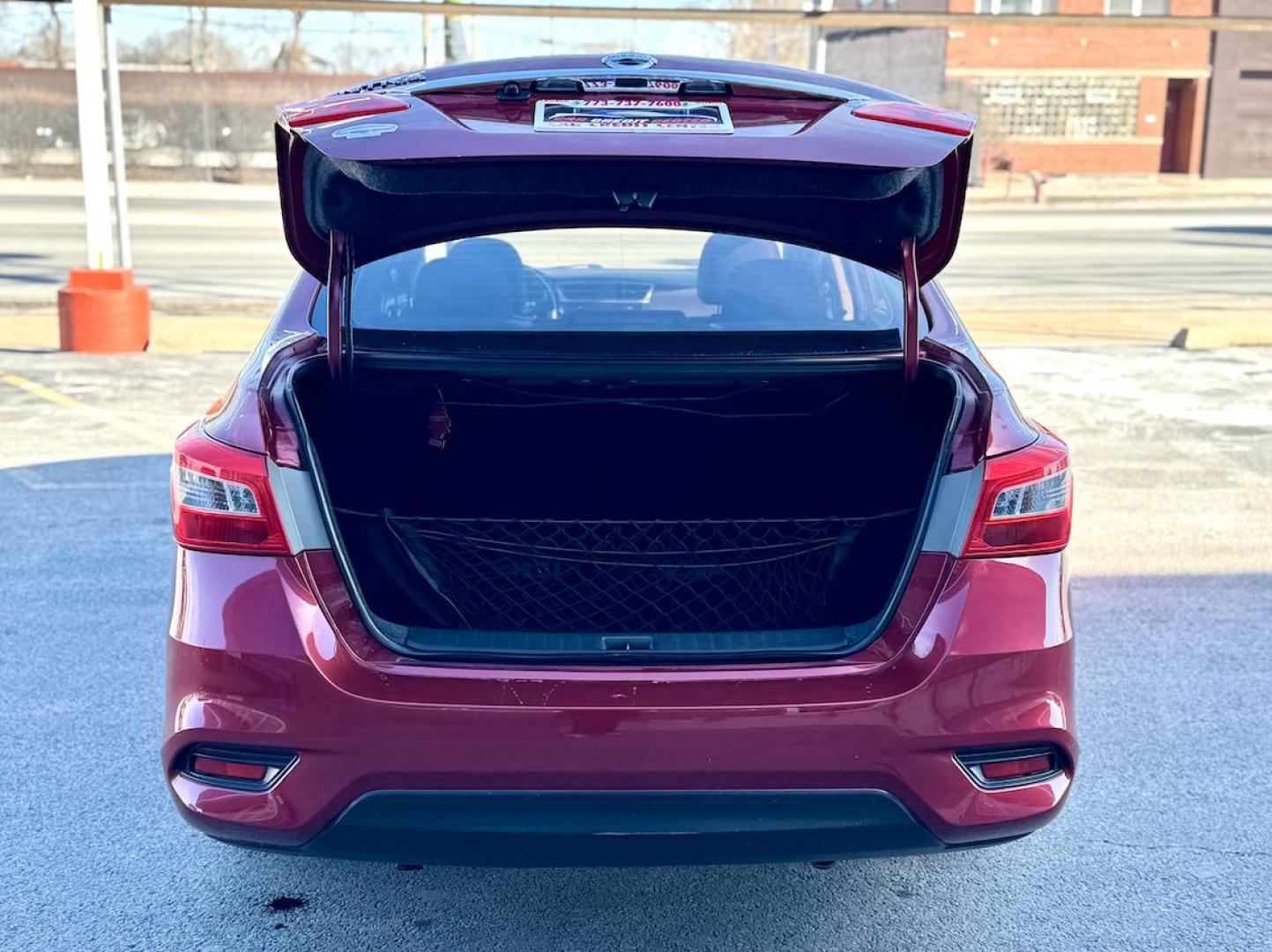 2016 RED Nissan Sentra FE+ S (3N1AB7AP5GY) with an 1.8L L4 SFI DOHC 16V engine, CVT transmission, located at 7600 S Western Ave., Chicago, IL, 60620, (773) 918-3980, 0.000000, 0.000000 - Photo#5