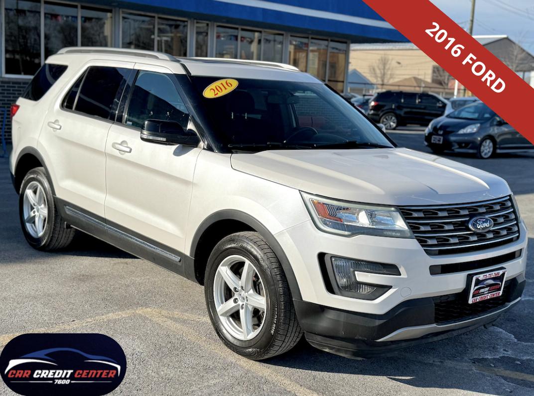 photo of 2016 Ford Explorer XLT 4WD