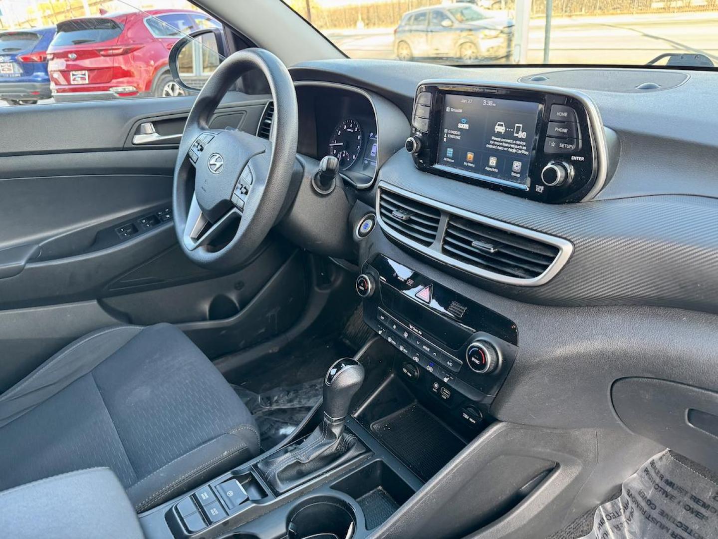 2019 GRAY Hyundai Tucson Sport (KM8J33ALXKU) with an 2.4L L4 DOHC 16V engine, 6A transmission, located at 7600 S Western Ave., Chicago, IL, 60620, (773) 918-3980, 0.000000, 0.000000 - Photo#8