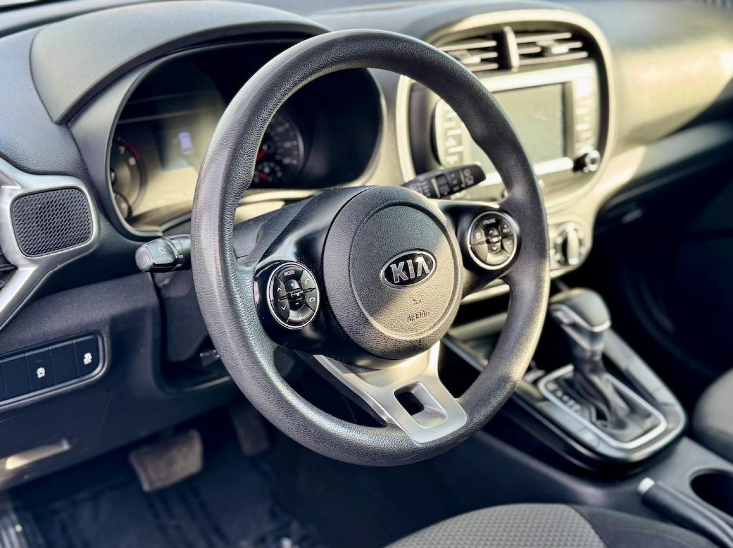 2020 BLACK Kia Soul S (KNDJ23AU9L7) with an 2.0L L4 DOHC 16V engine, CVT transmission, located at 7600 S Western Ave., Chicago, IL, 60620, (773) 918-3980, 0.000000, 0.000000 - Photo#5