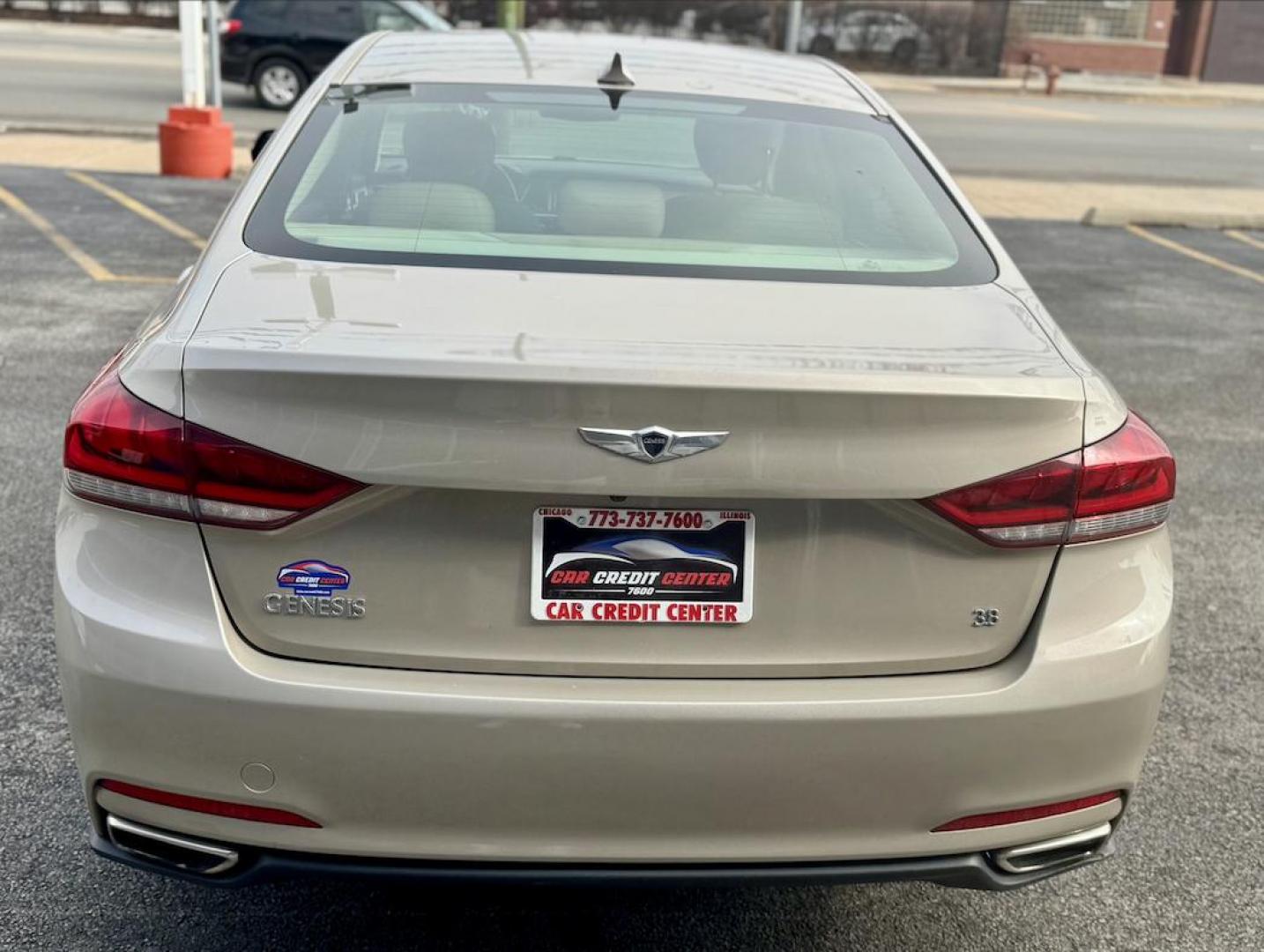 2015 TAN Hyundai Genesis 3.8L (KMHGN4JE5FU) with an 3.8L V6 DOHC 24V engine, 6-Speed Automatic transmission, located at 7600 S Western Ave., Chicago, IL, 60620, (773) 918-3980, 0.000000, 0.000000 - Photo#3