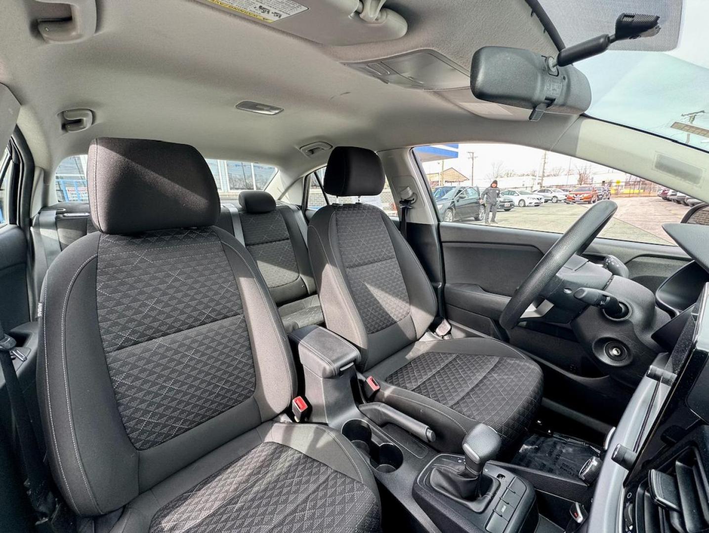 2021 BLACK Kia Rio LX (3KPA24AD3ME) with an 1.6L L4 DOHC 16V engine, 6A transmission, located at 7600 S Western Ave., Chicago, IL, 60620, (773) 918-3980, 0.000000, 0.000000 - Photo#8