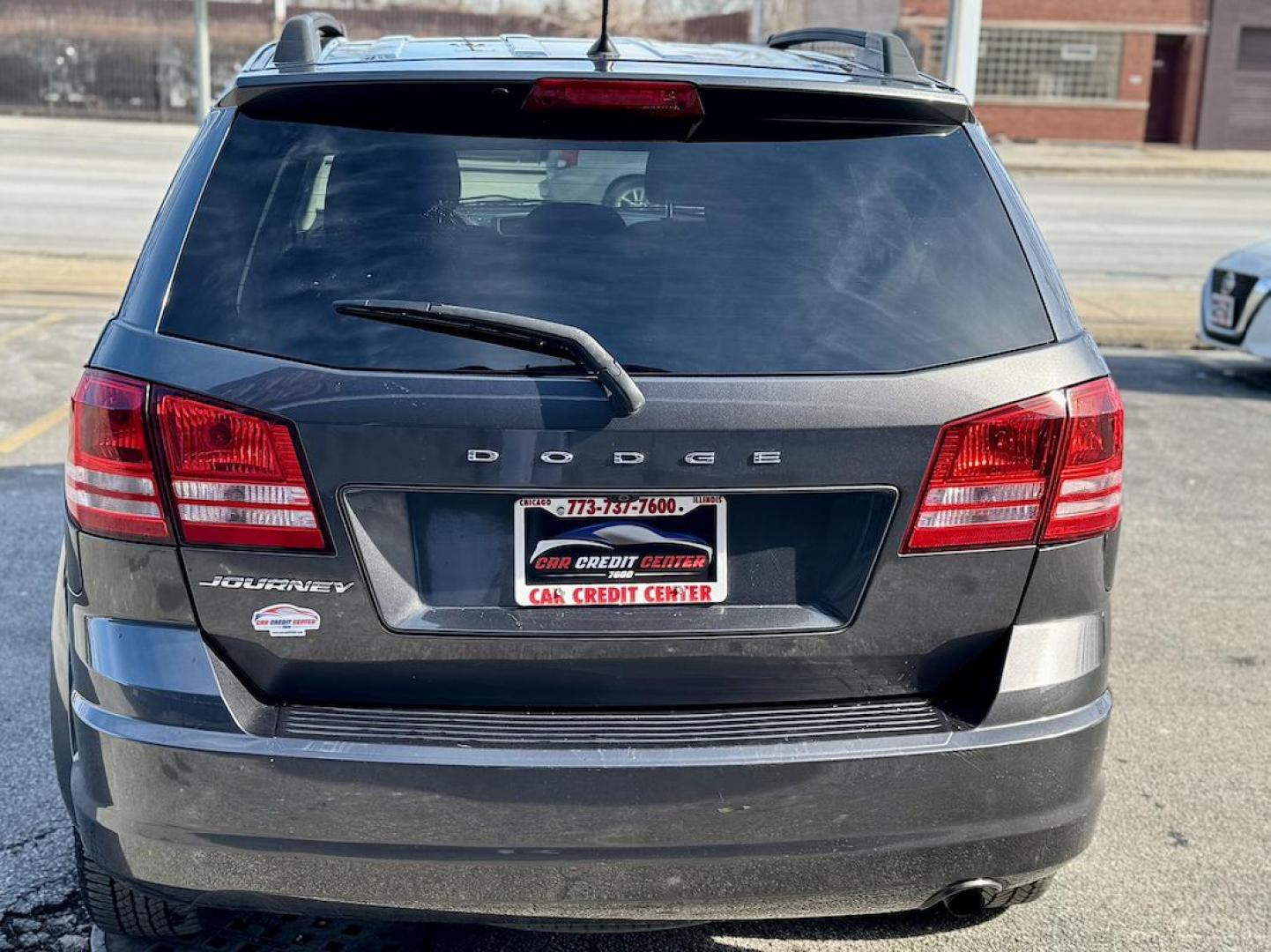 2019 GRAY Dodge Journey SE (3C4PDCAB6KT) with an 2.4L L4 DOHC 16V engine, 4A transmission, located at 7600 S Western Ave., Chicago, IL, 60620, (773) 918-3980, 0.000000, 0.000000 - Photo#3