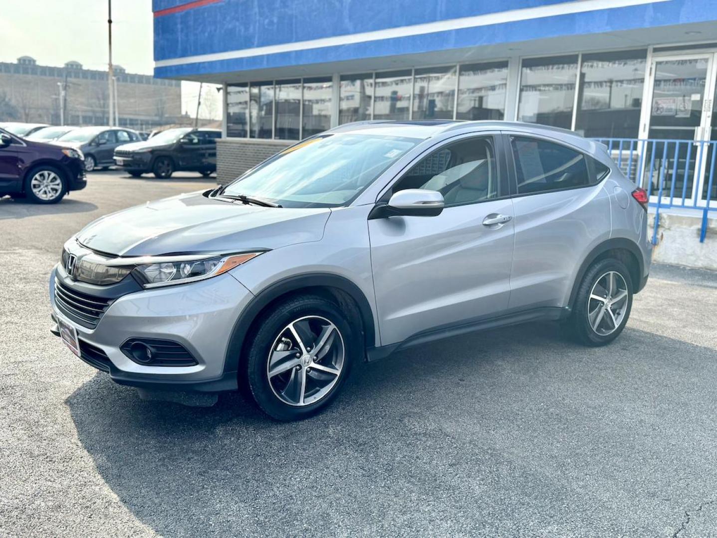 2021 GRAY Honda HR-V EX (3CZRU5H50MM) with an 1.8L L4 DOHC 16V engine, CVT transmission, located at 7600 S Western Ave., Chicago, IL, 60620, (773) 918-3980, 0.000000, 0.000000 - Photo#2