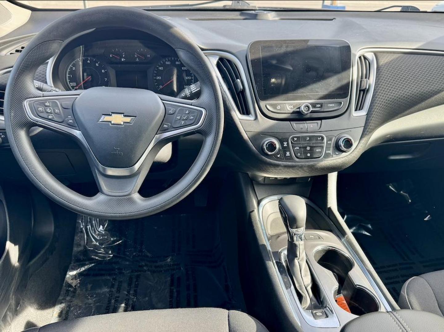 2023 GRAY Chevrolet Malibu 1LT (1G1ZD5ST6PF) with an 1.5L L4 DOHC 16V engine, 6A transmission, located at 7600 S Western Ave., Chicago, IL, 60620, (773) 918-3980, 0.000000, 0.000000 - Photo#6