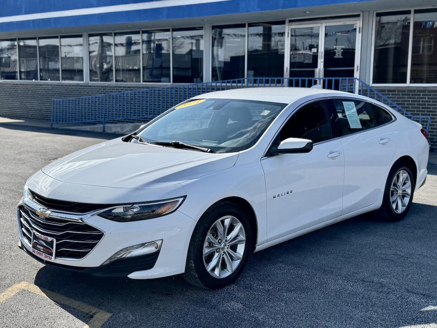 2023 WHITE Chevrolet Malibu 1LT (1G1ZD5ST4PF) with an 1.5L L4 DOHC 16V engine, 6A transmission, located at 7600 S Western Ave., Chicago, IL, 60620, (773) 918-3980, 0.000000, 0.000000 - Photo#2