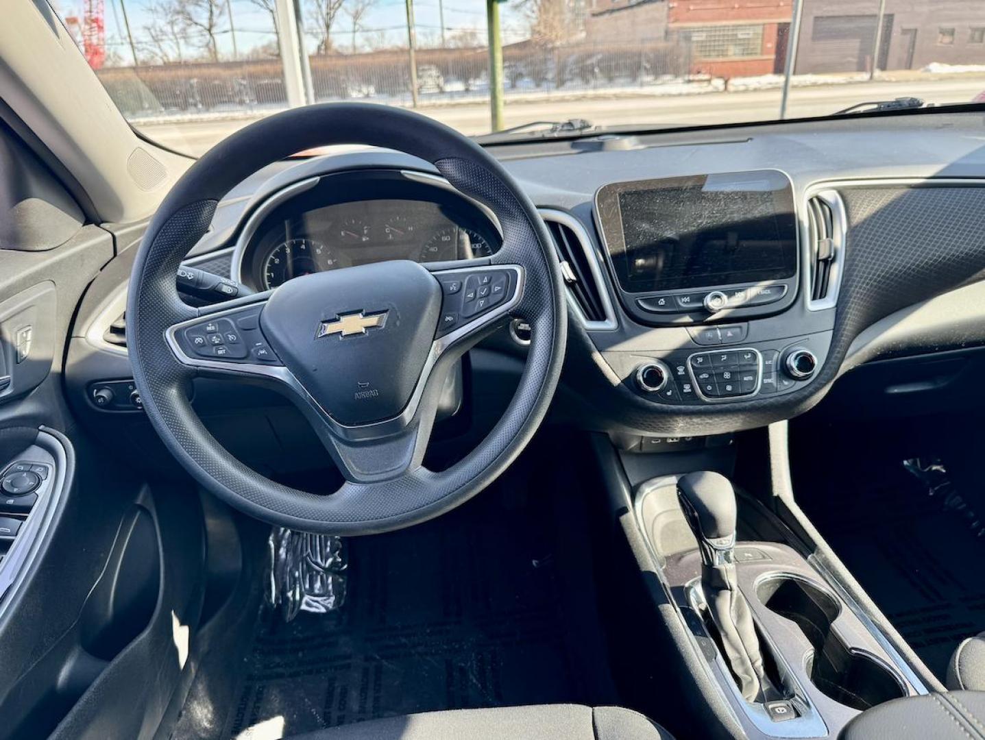 2023 WHITE Chevrolet Malibu 1LT (1G1ZD5ST4PF) with an 1.5L L4 DOHC 16V engine, 6A transmission, located at 7600 S Western Ave., Chicago, IL, 60620, (773) 918-3980, 0.000000, 0.000000 - Photo#6